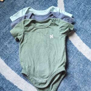 Set Of 3 Hurley Kids' Green and Blue Bodysuits